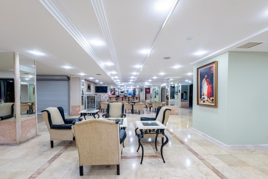 Senza Sunset Beach Hotel 12/87