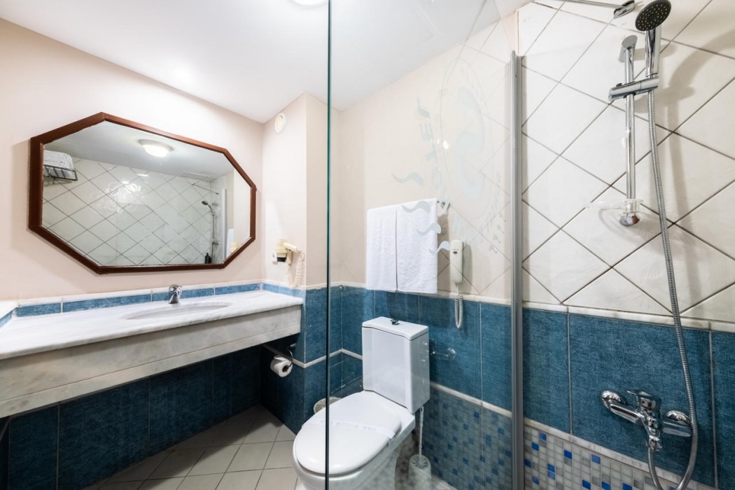Senza Sunset Beach Hotel 37/87