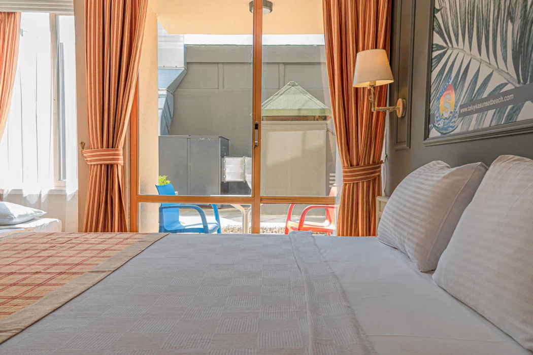 Senza Sunset Beach Hotel 41/87