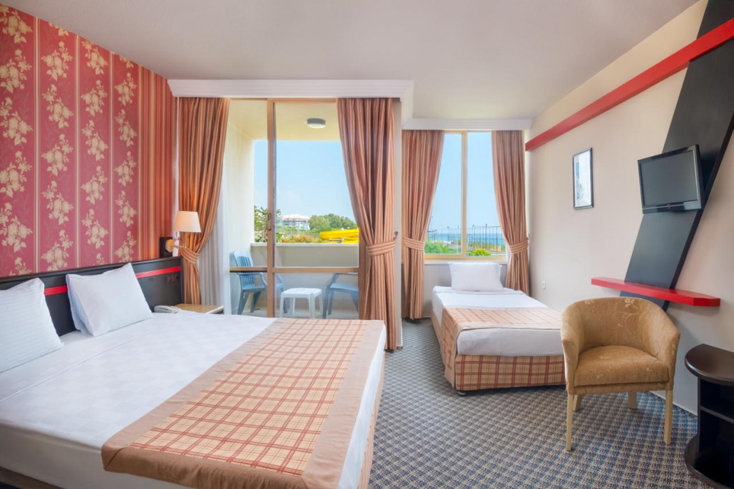 Senza Sunset Beach Hotel 35/87