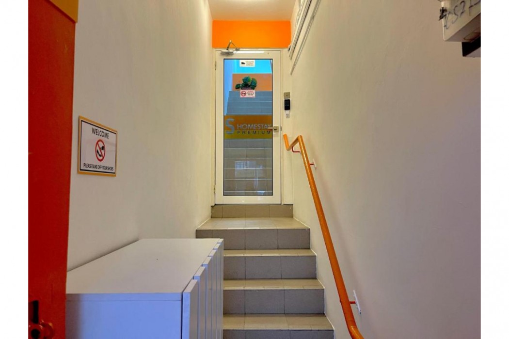 Hotel O S Homestay Premium 14/14
