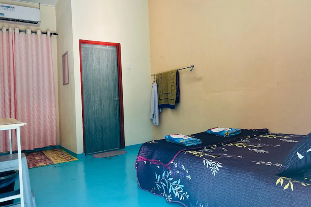 Room at Capital O 91191 Chalet Cd Impiana, Padang Serai