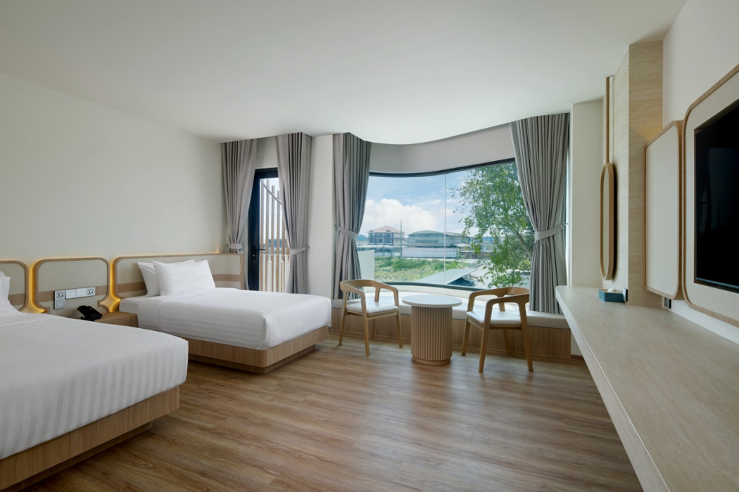 Phetara Hotel Mahachai 6/14
