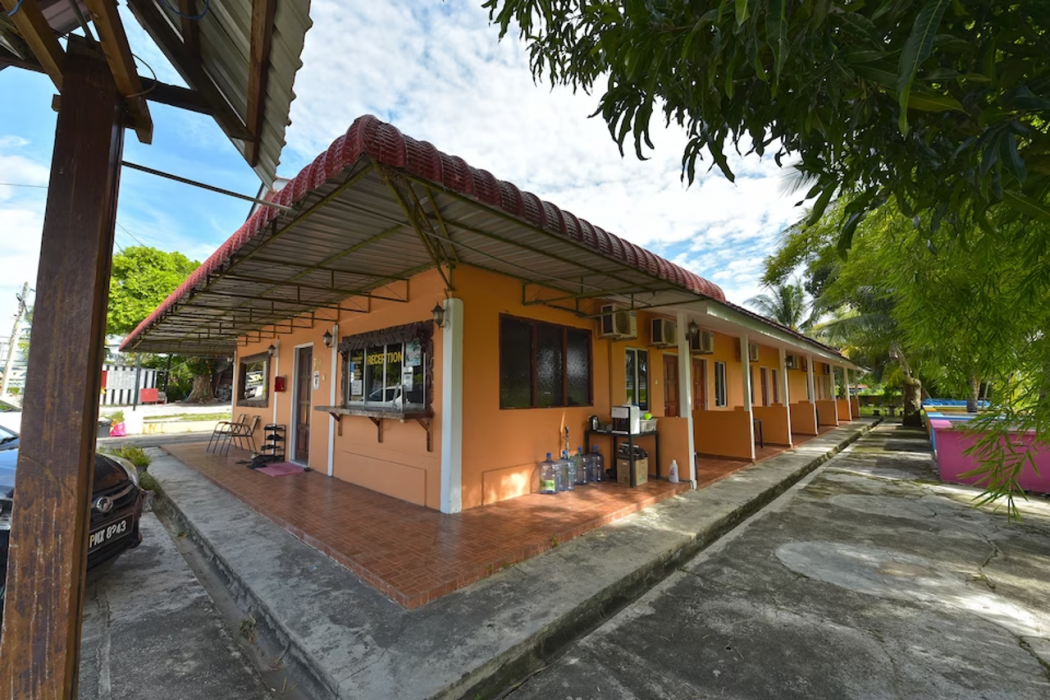 Hotel O Awan Biru Motel 6/33