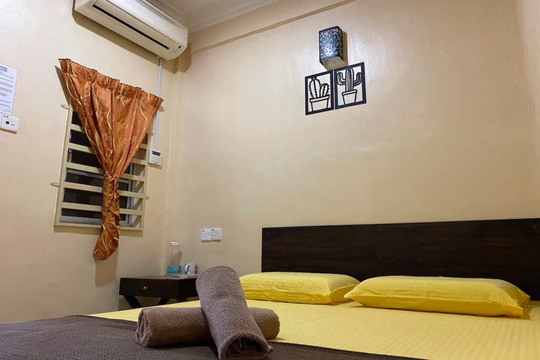 Hotel O D Qamar Motel 9/10
