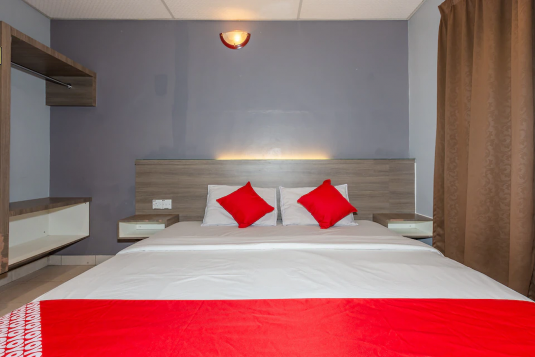 Room at OYO 91258 Qish Hotel Banda Kaba, MALACCA CITY