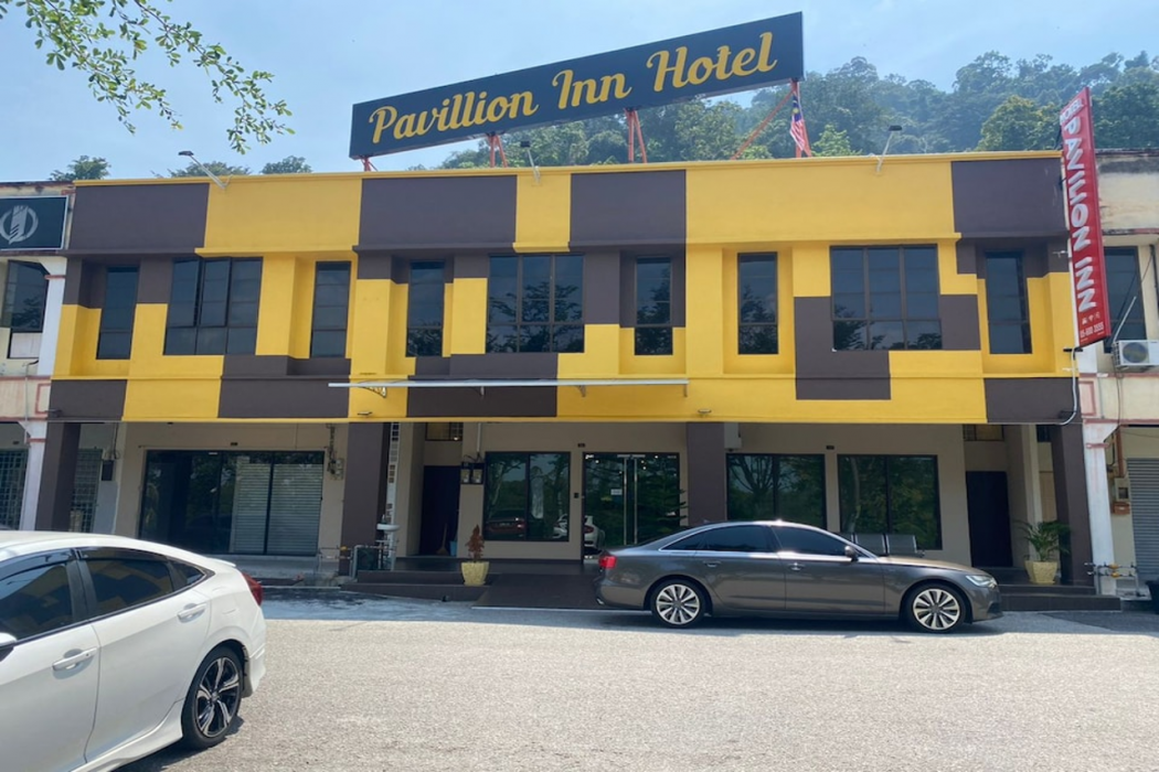 Hotel O Pavilion Inn Hotel in LUMUT