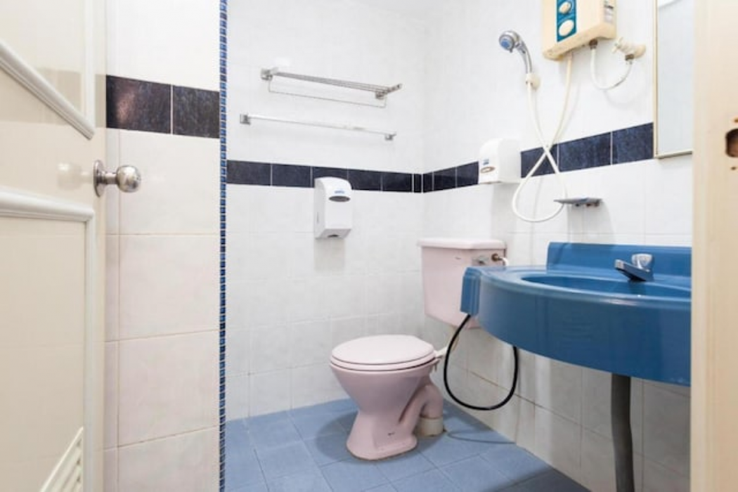 Hotel O T P Hotel 46/54