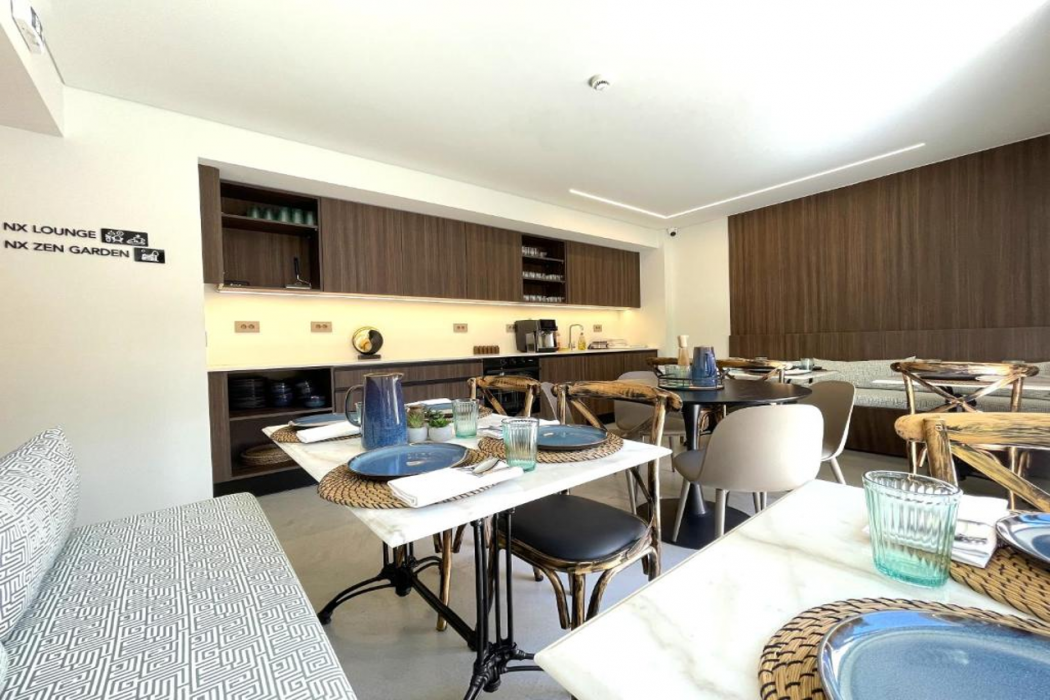 THE NIXON Luxury Suites and Apartments Athens 16/63