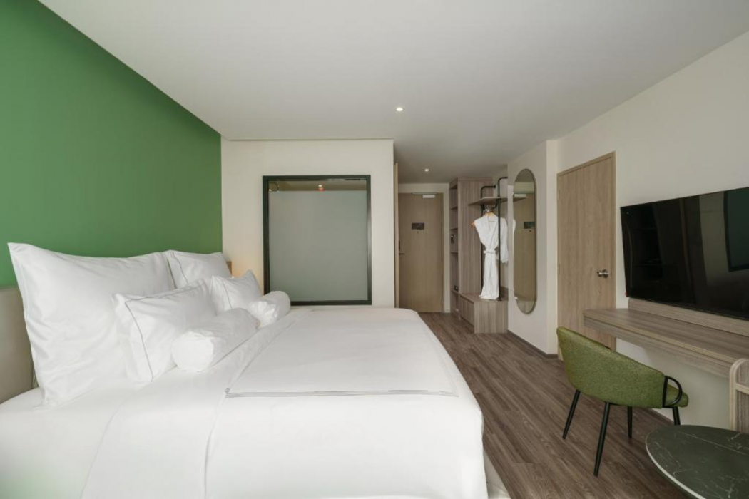 The Akyra Bangkok 11 8/30