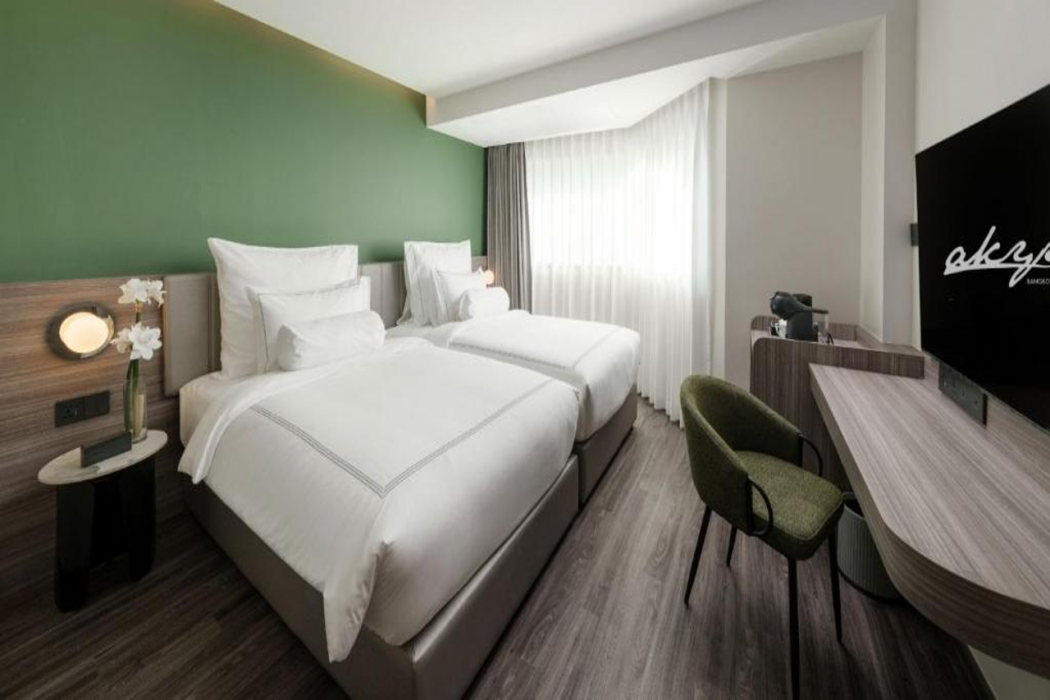 The Akyra Bangkok 11 10/30