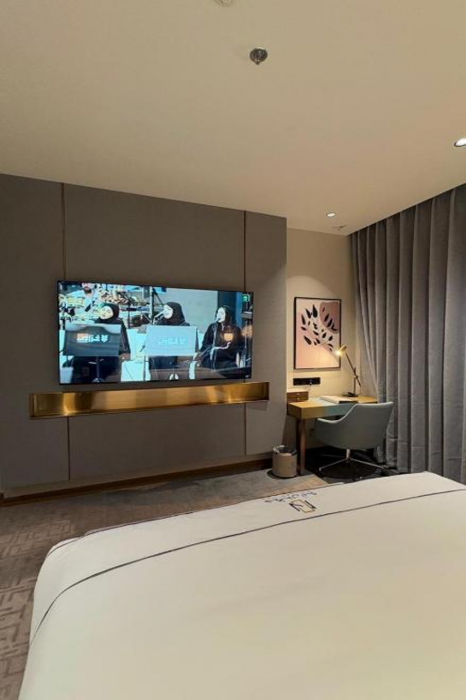 Golden New Smart Luxury Hotel 7/21