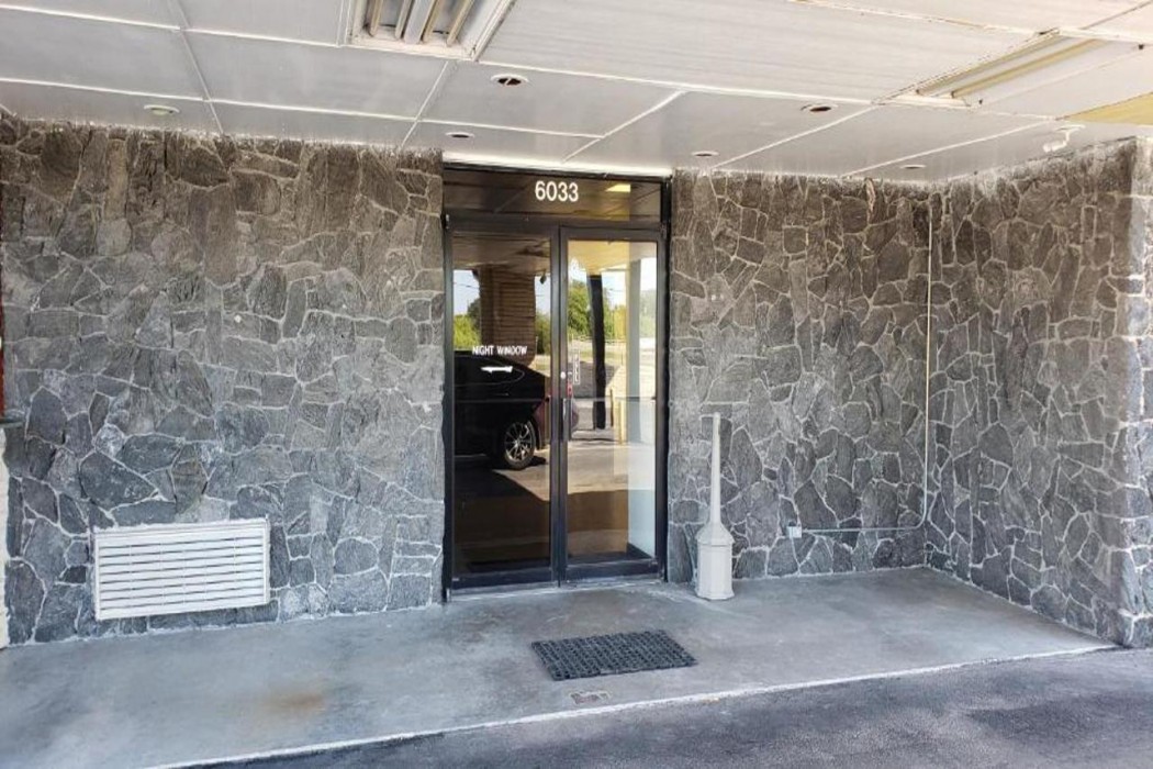 Americas Best Value Inn and Suites Corpus Christi 10/18