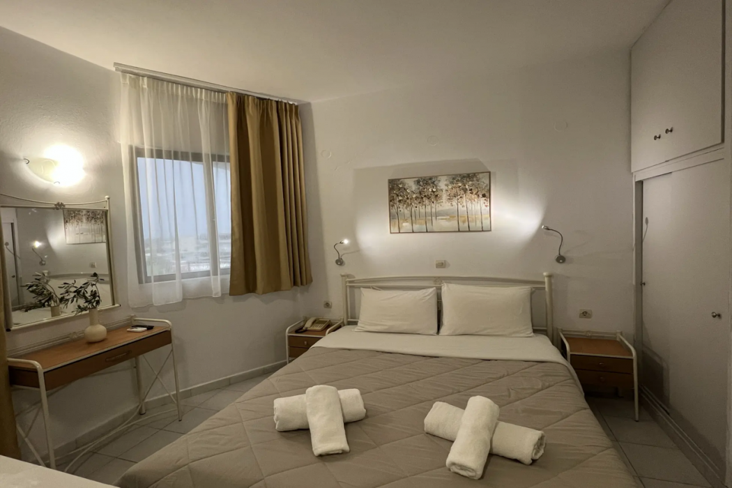 Ivory Serenity Hotel 17/70