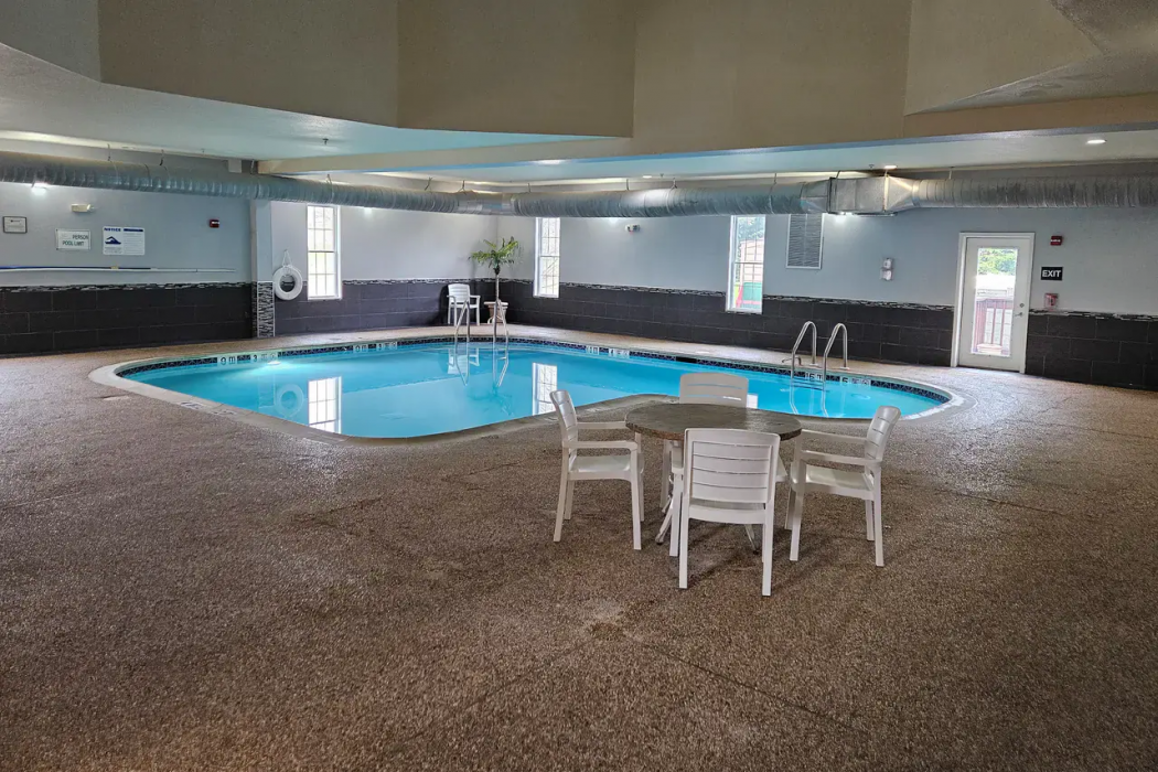 MainStay Suites Harrisburg Airport - Hershey South 24/35