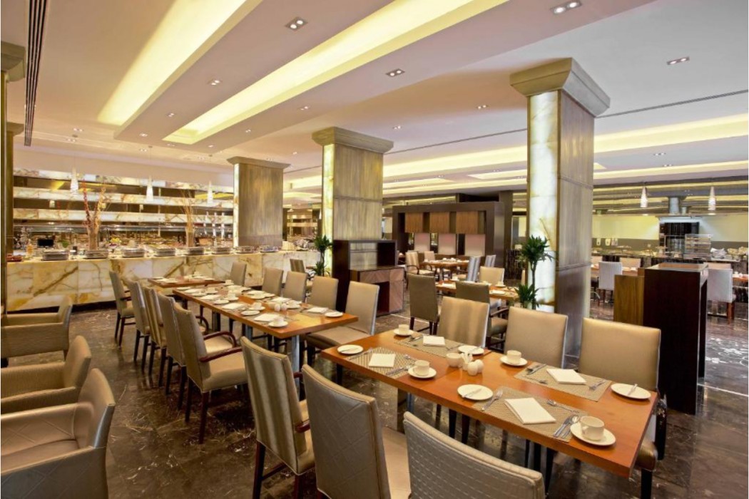 Swissotel Jeddah Al Hamra 13/14