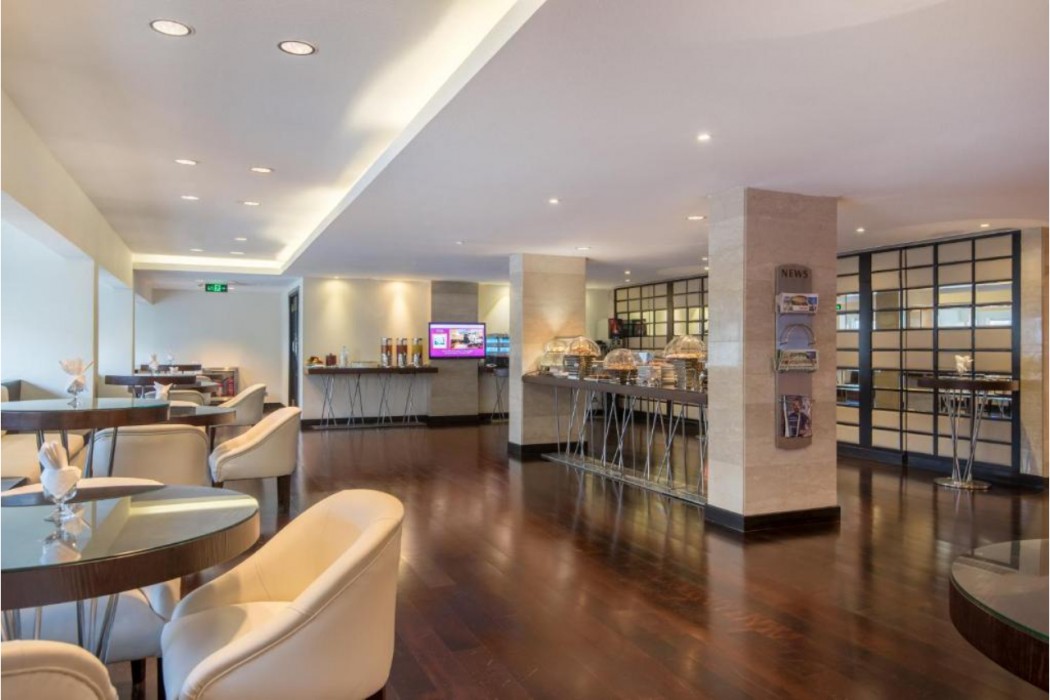 Swissotel Jeddah Al Hamra 12/14