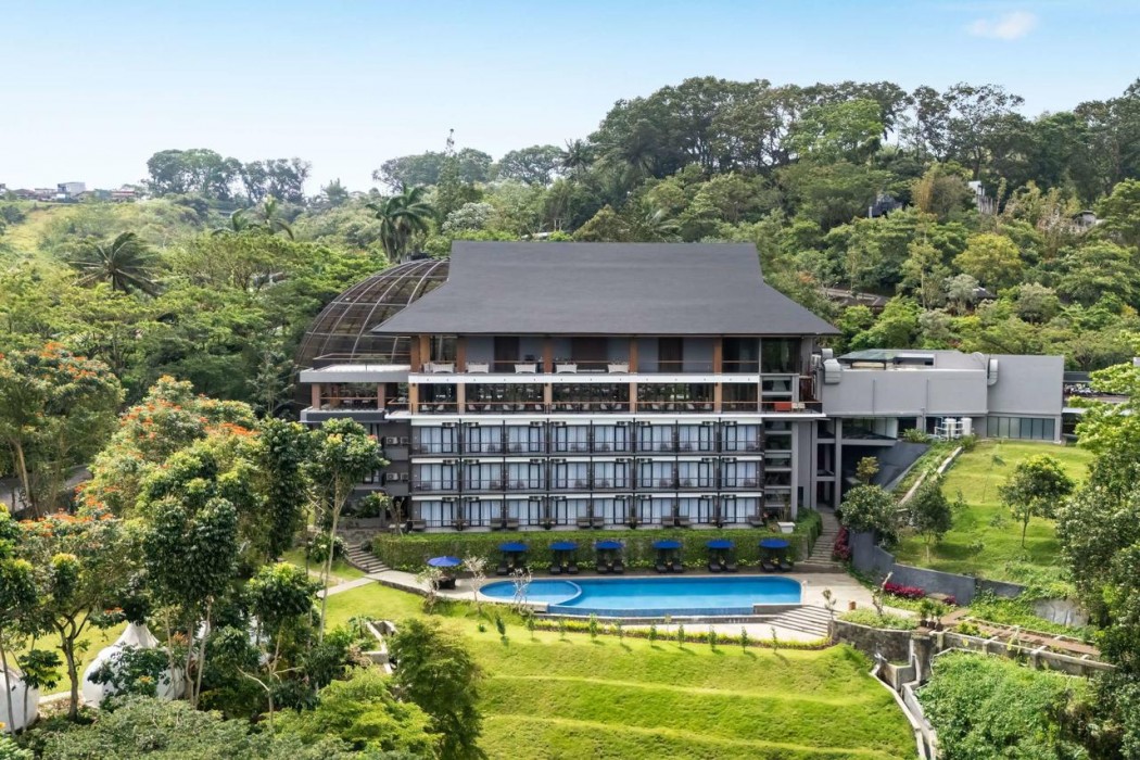Mercure Cibadak Sukabumi Resort 3/48