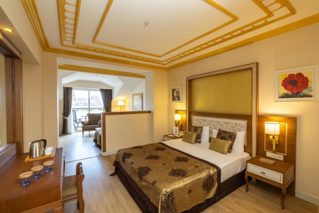 Diamond Excellence Resort & Spa 11/65