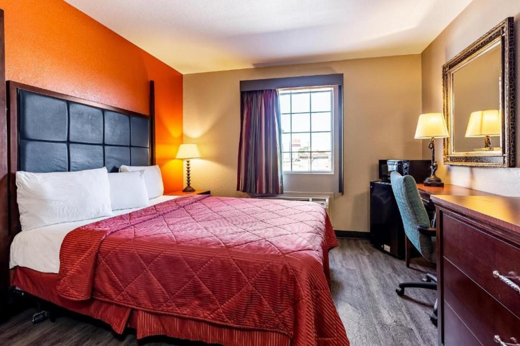 Rodeway Inn Temple, TX 2/10