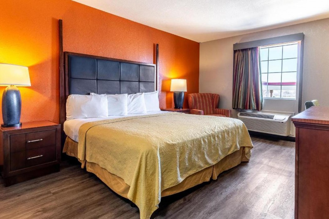 Rodeway Inn Temple, TX 4/10