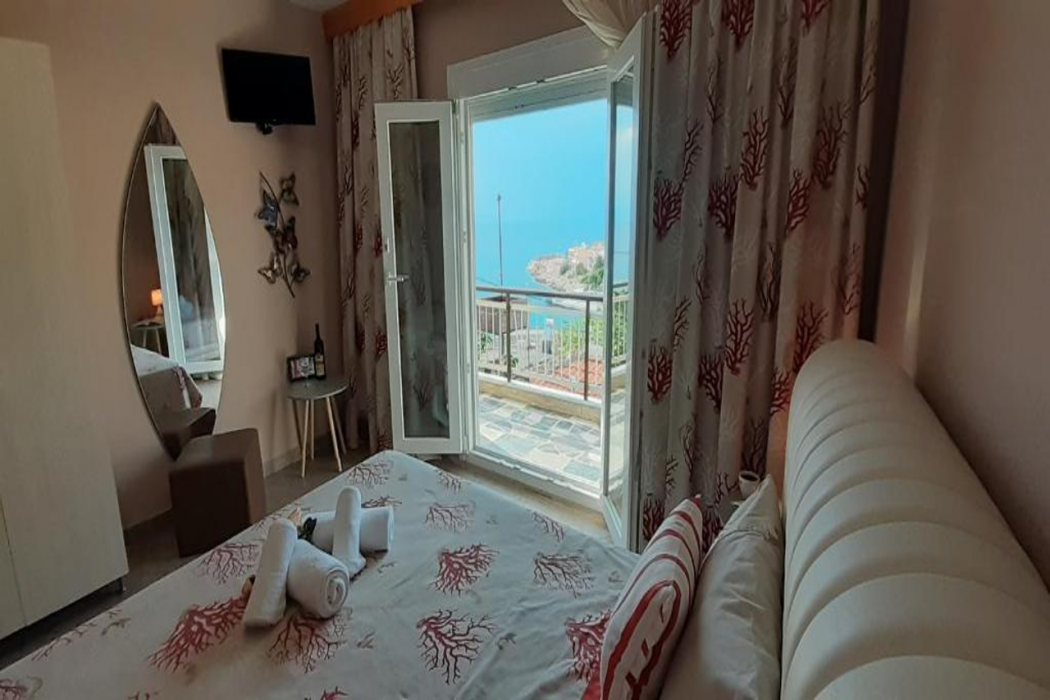 Athanasia Rooms 9/39