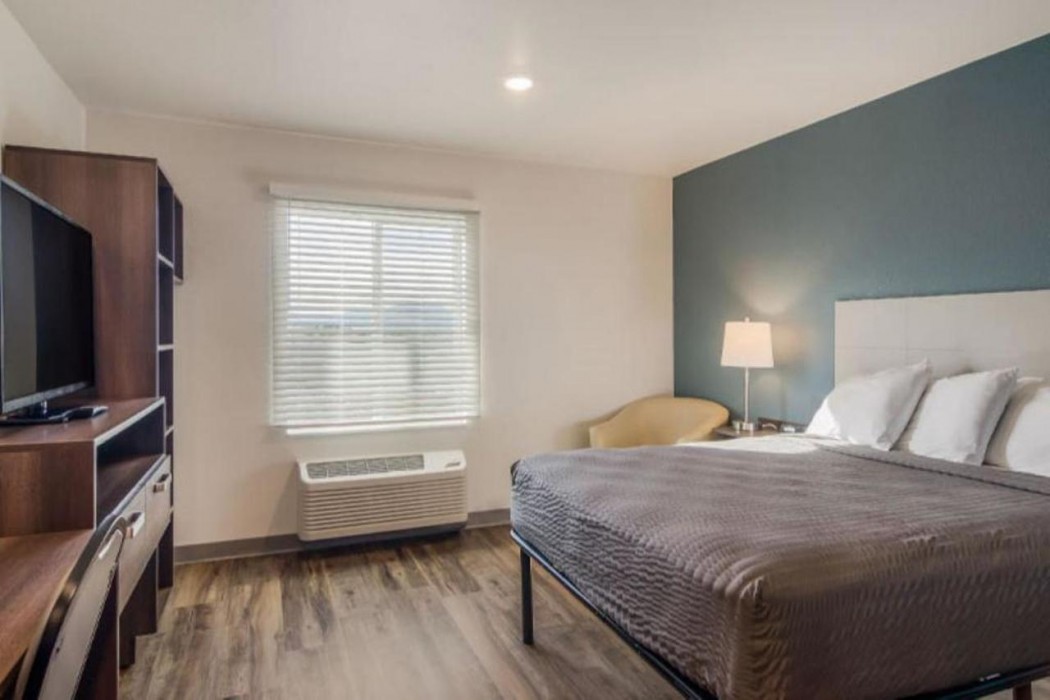 WoodSpring Suites Ashland - Richmond North 7/23