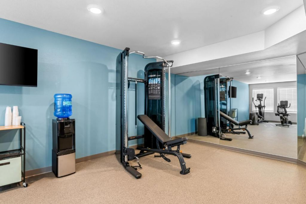 WoodSpring Suites Charlotte - Arrowood 25/60