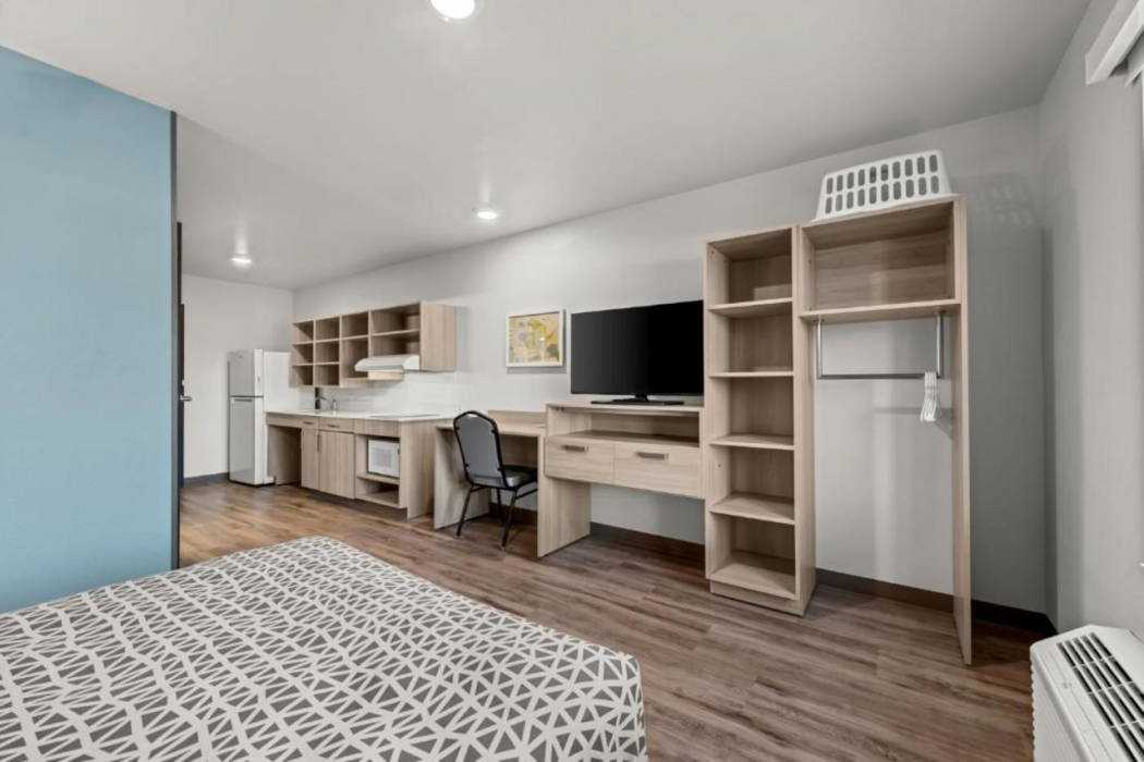 WoodSpring Suites Charlotte - Arrowood 7/60