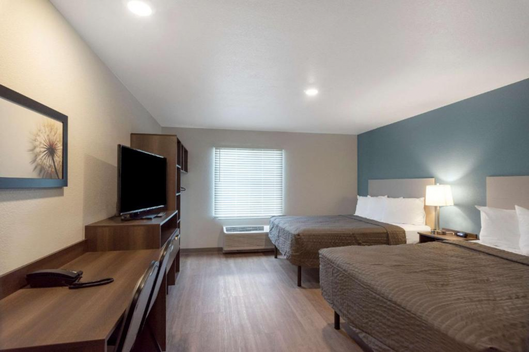 WoodSpring Suites Colorado Springs North - Air Force Academy 10/27