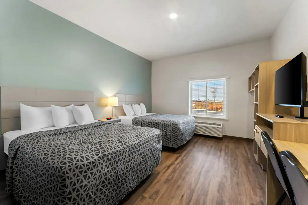 WoodSpring Suites Easton Nazareth 5/20