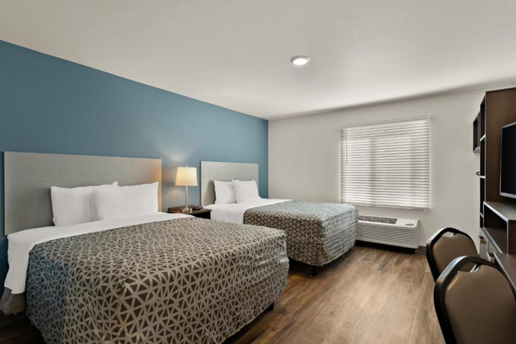 WoodSpring Suites Fort Collins 10/29
