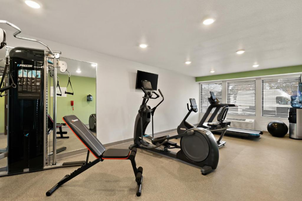 WoodSpring Suites Fort Collins 16/29