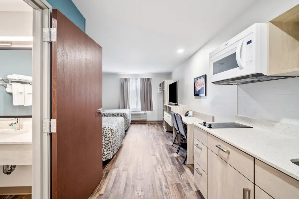 WoodSpring Suites Fort Myers - Cape Coral 10/44