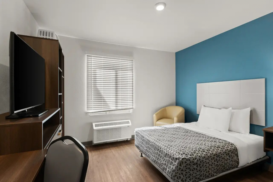 WoodSpring Suites Greeley 7/26