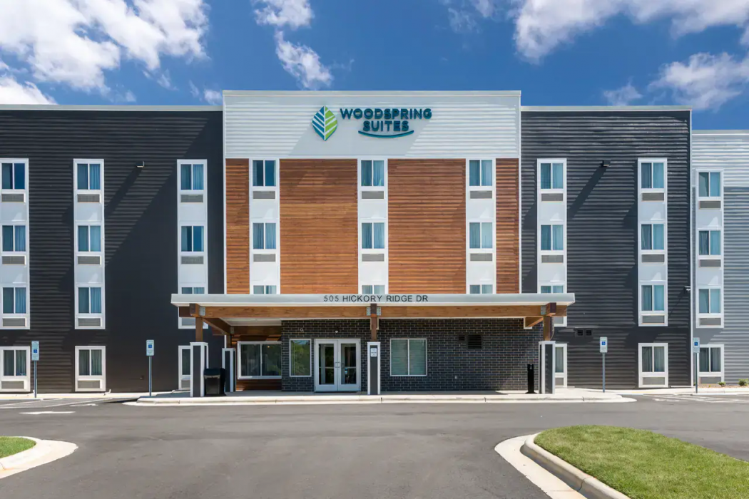 WoodSpring Suites Greensboro - High Point North 写真1