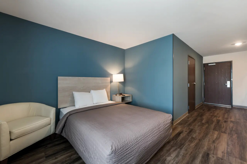 WoodSpring Suites Greensboro - High Point North 7/51