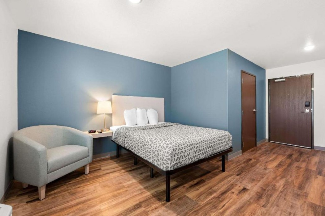 WoodSpring Suites Huntsville - Research Park 22/40