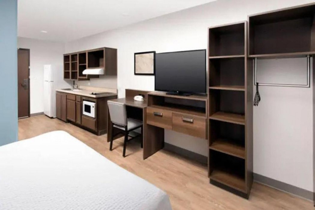 WoodSpring Suites Huntsville - Research Park 10/40
