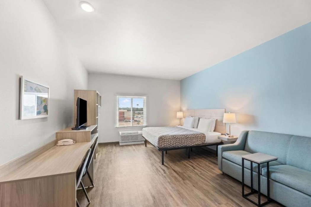 WoodSpring Suites Jackson Pearl I-20 7/58
