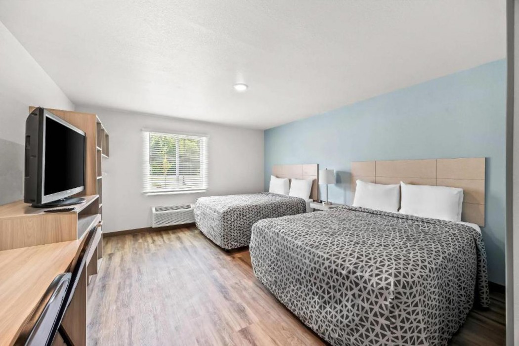 WoodSpring Suites Jackson Hub City 19/63