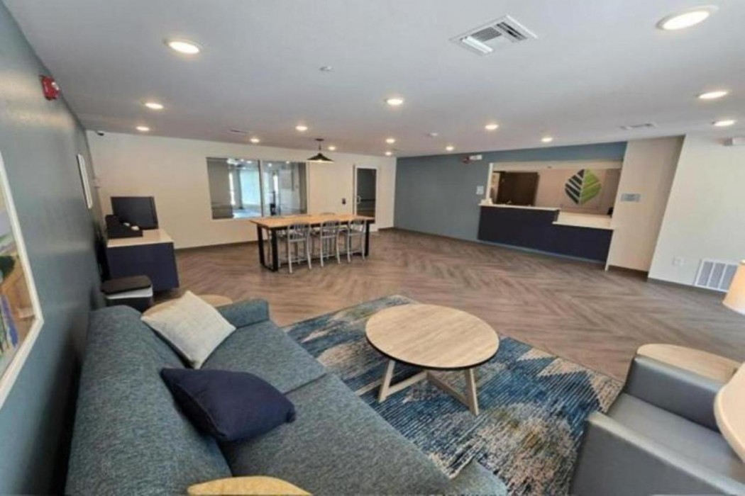WoodSpring Suites Jackson Hub City 9/63