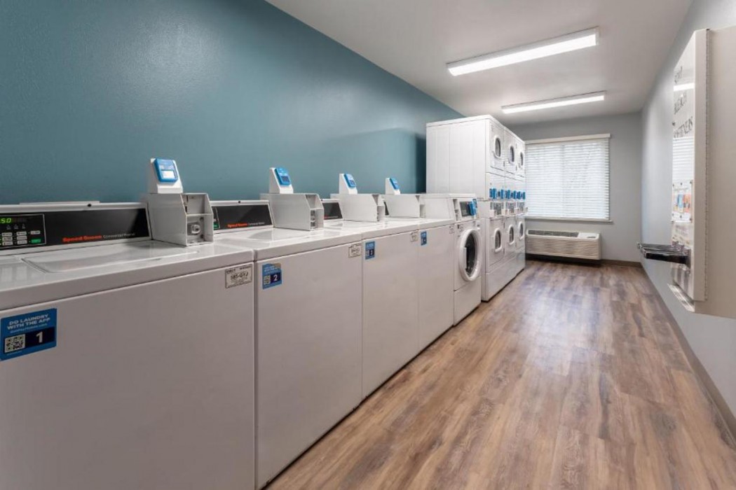 WoodSpring Suites Macon West I-475 25/33