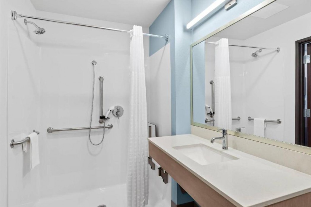 WoodSpring Suites Richmond Airport 10/13