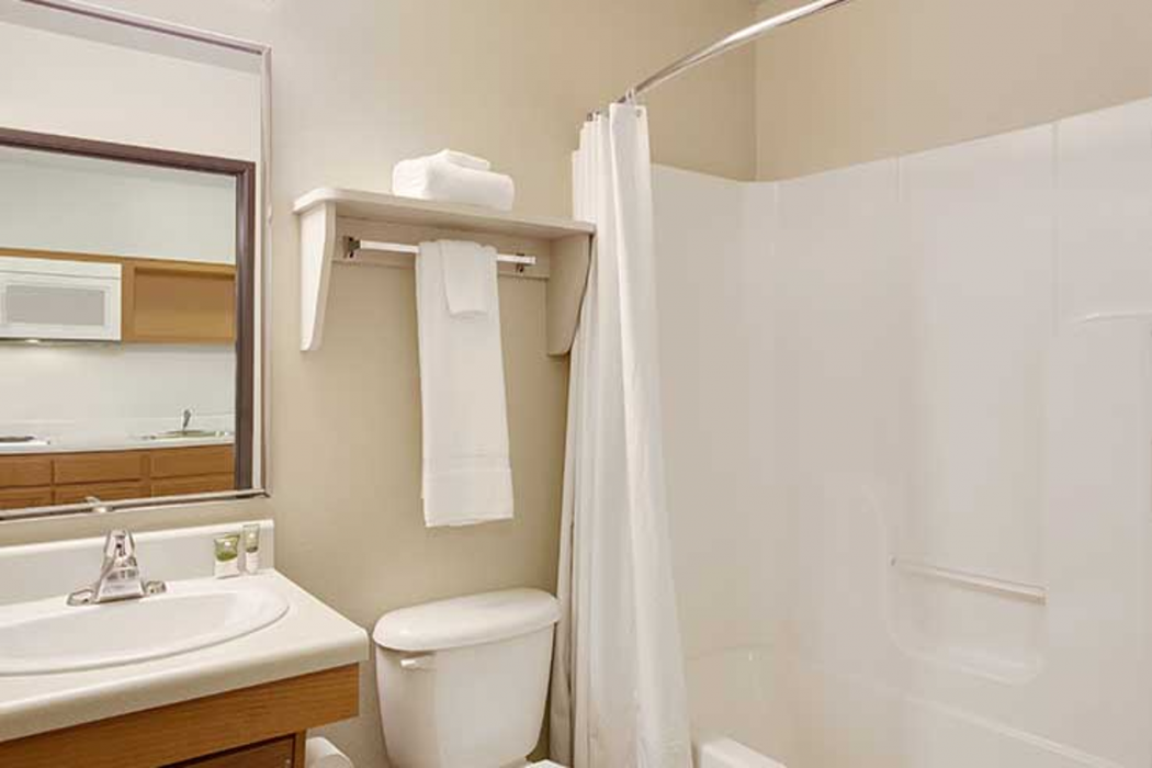 WoodSpring Suites Richmond West I-64 12/34