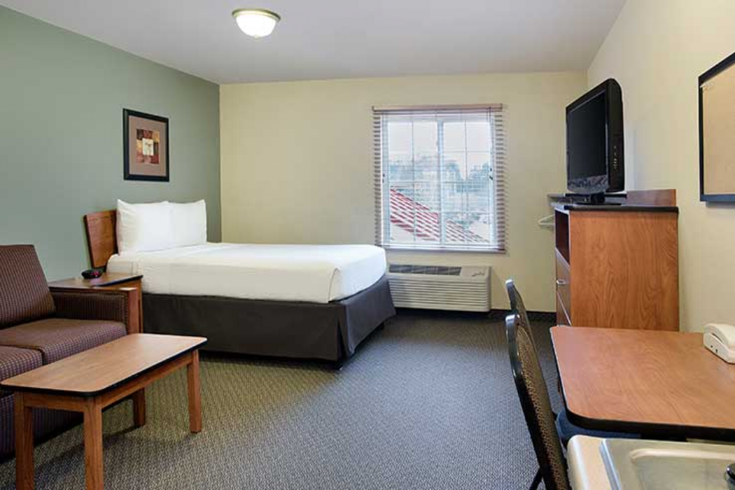 WoodSpring Suites Richmond West I-64 18/34