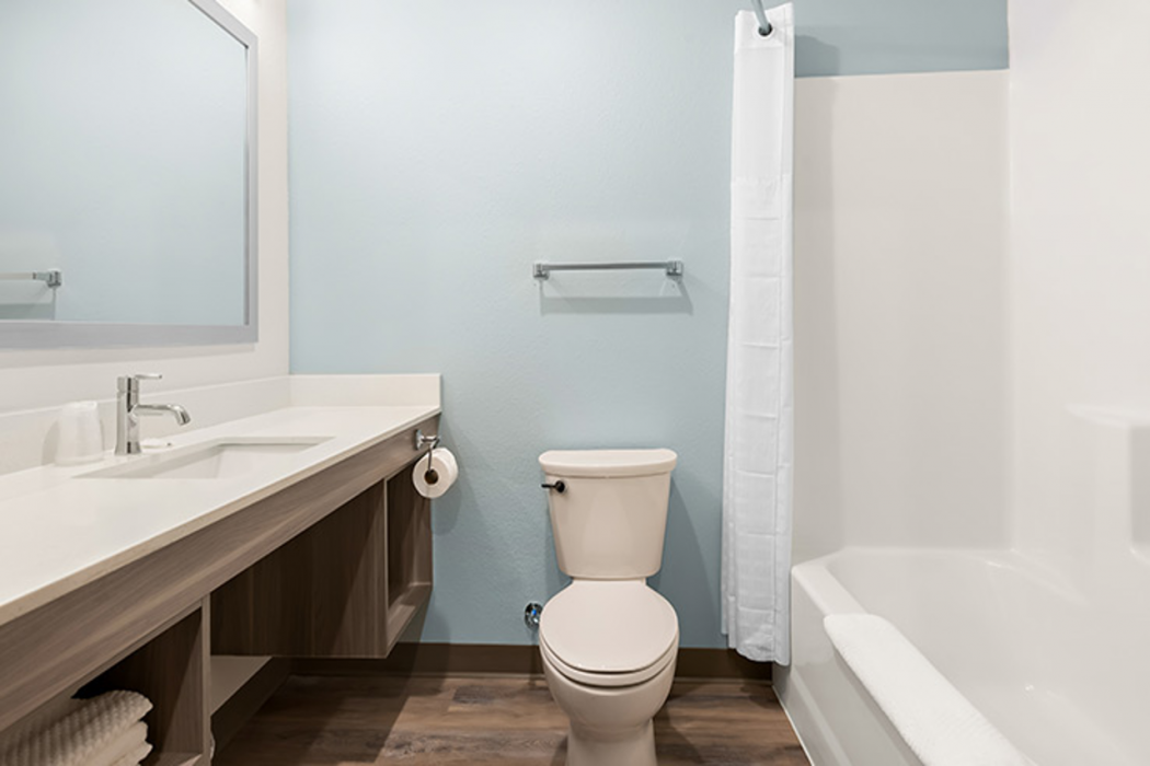 WoodSpring Suites Savannah West Chatham Parkway 6/33