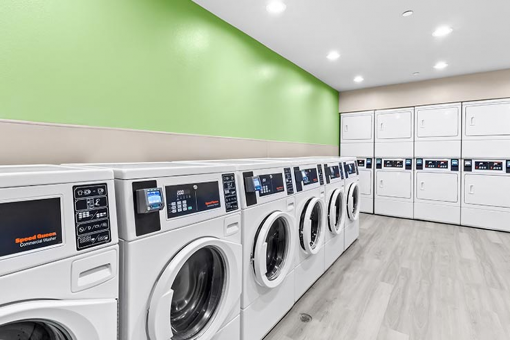 WoodSpring Suites South Houston Hobby 28/48