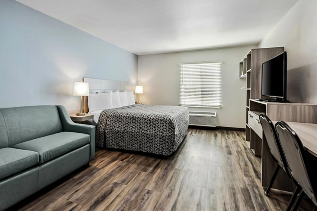 WoodSpring Suites Sumter near Shaw AFB 10/60