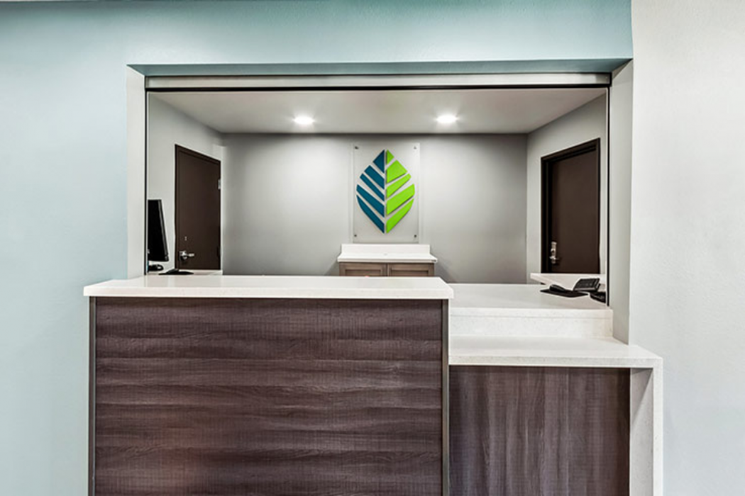 WoodSpring Suites Sumter near Shaw AFB 4/60